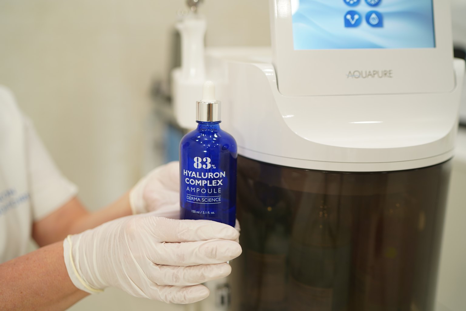 Aquapure: нове покоління гідропілінгу для обличчя у Sandler Wellness Center, Київ